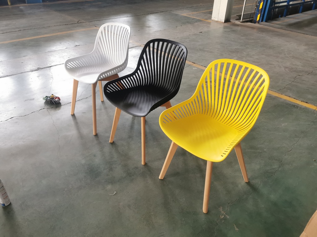 SILLA COMEDOR VENICE AMARILLA Y PATA MADERA(54.5x51x82.5CM)