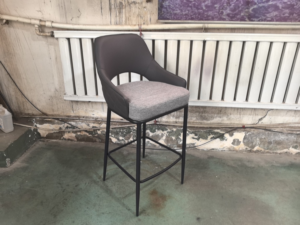SILLA BAR GEORGE