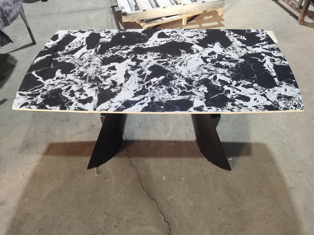 MESA COMEDOR BLAKE NEGRO (160/240*90*76CM)