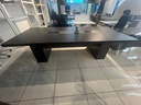 MESA DE CONFERENCIA LINKEDIN #2 CAFÉ Y GRIS(280x120x750CM)