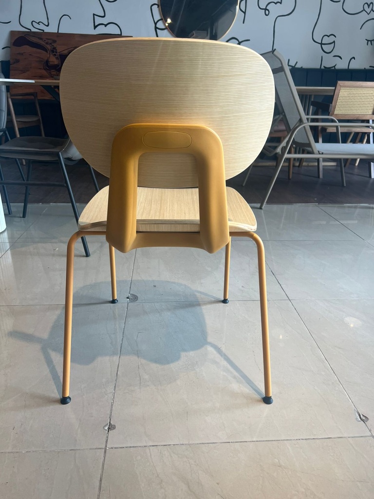 SILLA COMEDOR PATRICK AMARILLO (51.6*52.5*80.4CM)